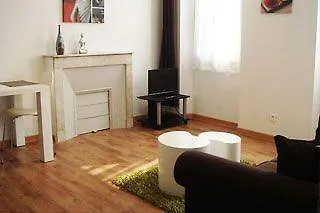 Florella Clemenceau شقة