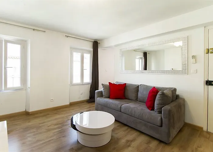 Florella Clemenceau Appartement *