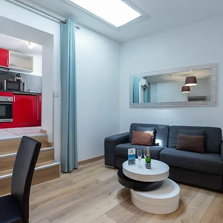 Florella Clemenceau Apartment *