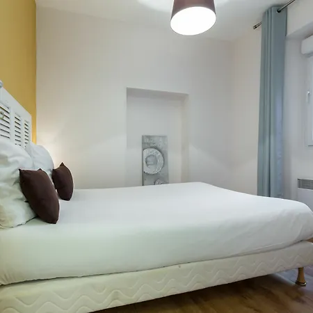 Florella Clemenceau Apartamento *
